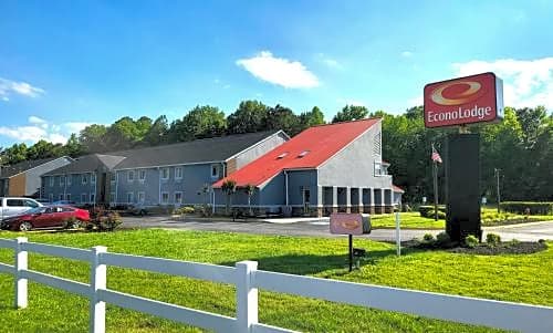 Econo Lodge Inn & Suites Carrollton - Smithfield