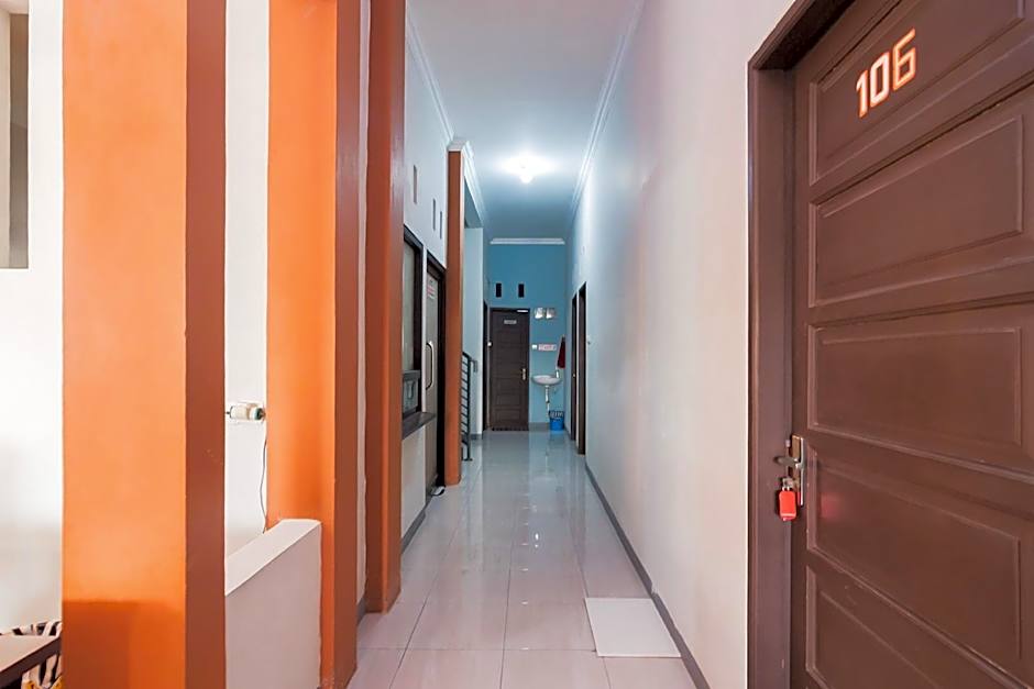 RedDoorz Syariah near Jalan Jakarta Samarinda