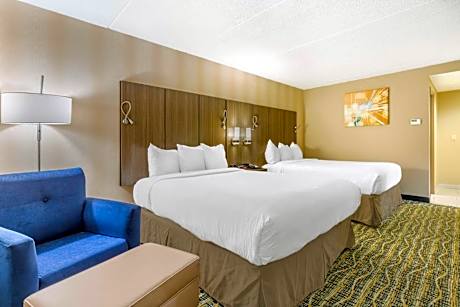 Queen Room with Two Queen Beds - Non-Smoking
