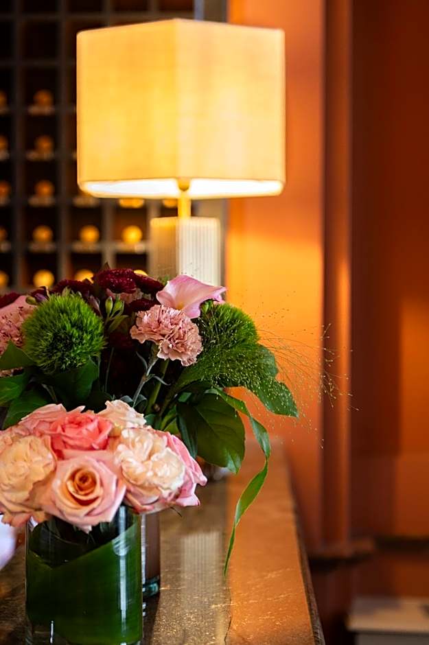 Dukes' Arches Brugge Adults only