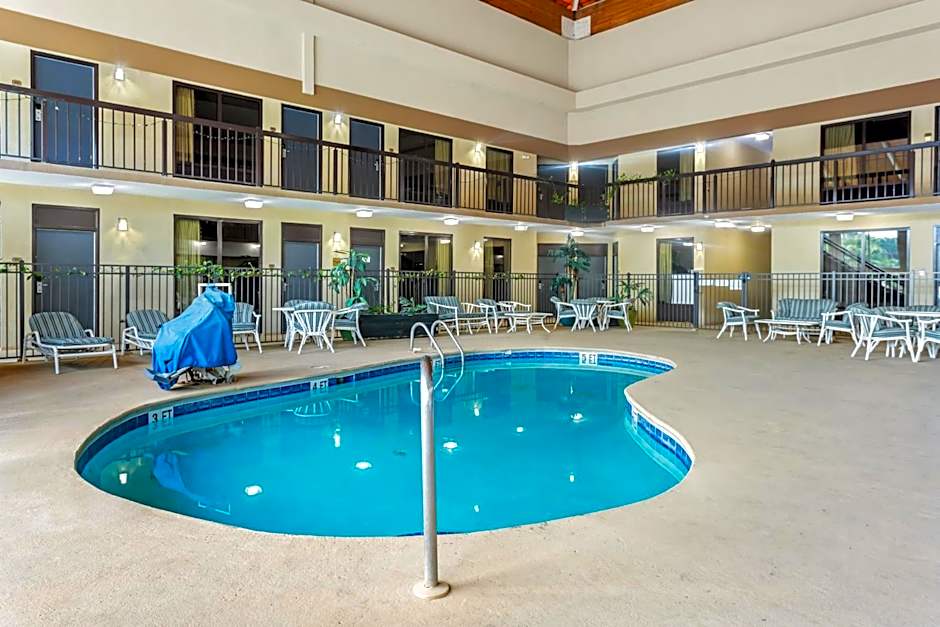 Quality Inn & Suites Ridgeland