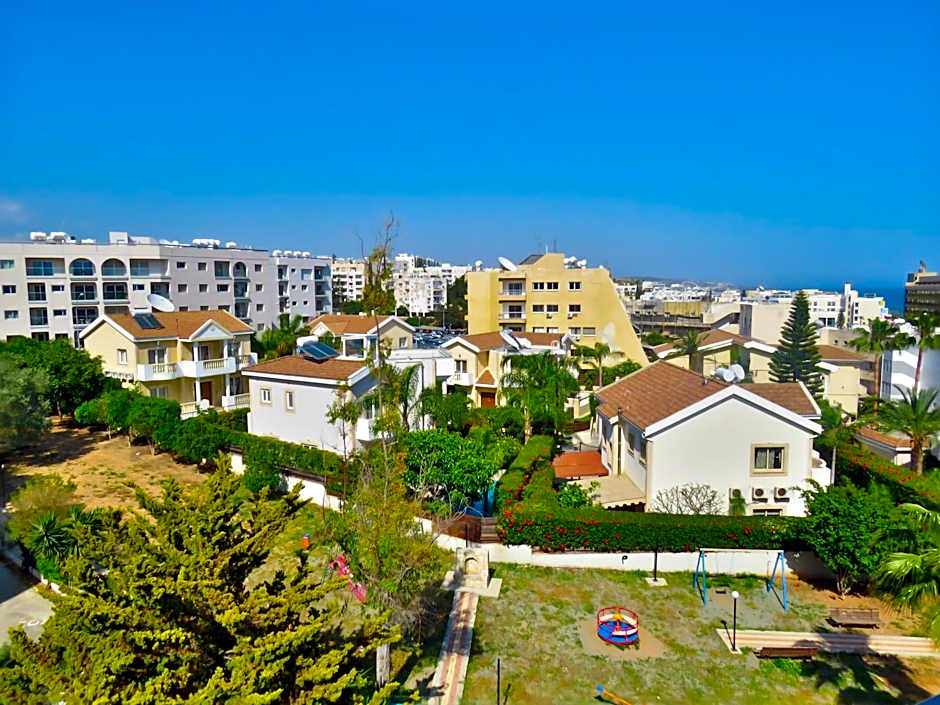 Polyxeni Hotel Apartments