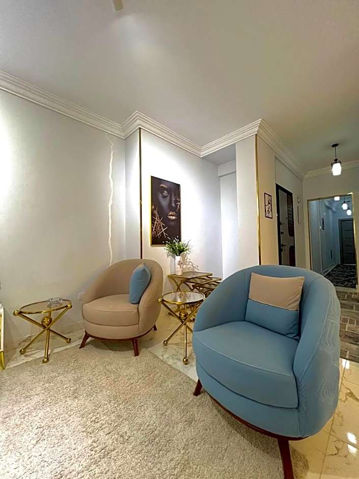 LUXURY HOME Namber 6