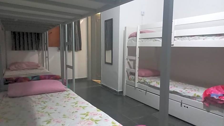 Hostel de Luz - Unidade 1