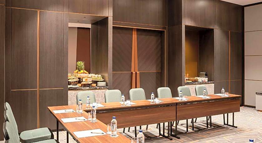 Mövenpick Hotel Istanbul Marmara Sea