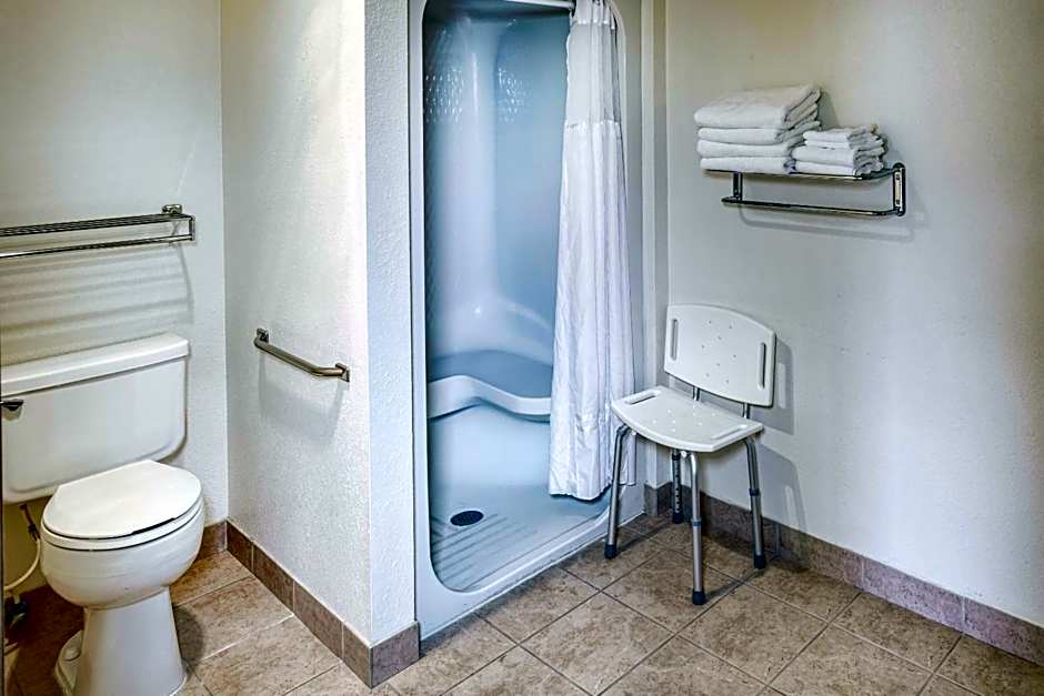 Ridgeline Hotel at Yellowstone, an Ascend Collection Hotel