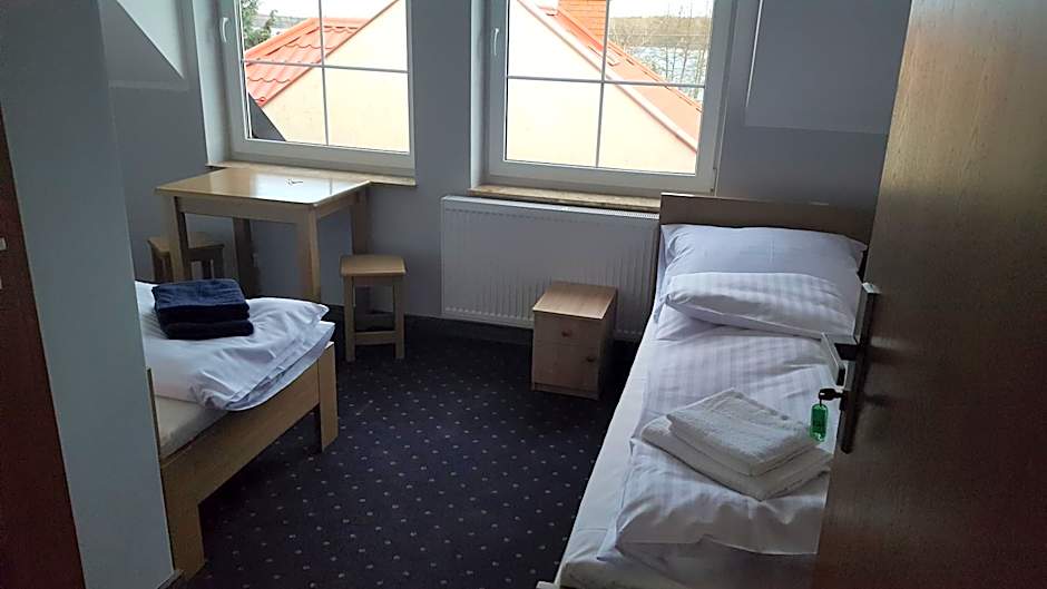 PHU Gościniec "16-tka" Katarzyna Zdrojewska