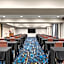 Hampton Inn & Suites Fresno