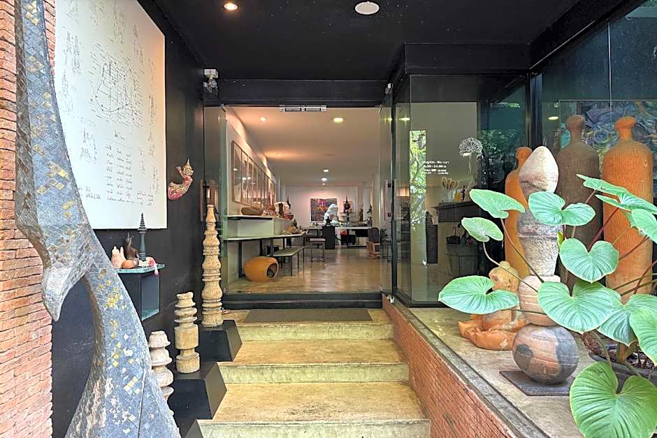 Silp-Pa Phra Nakhon Si Ayutthaya Hotel