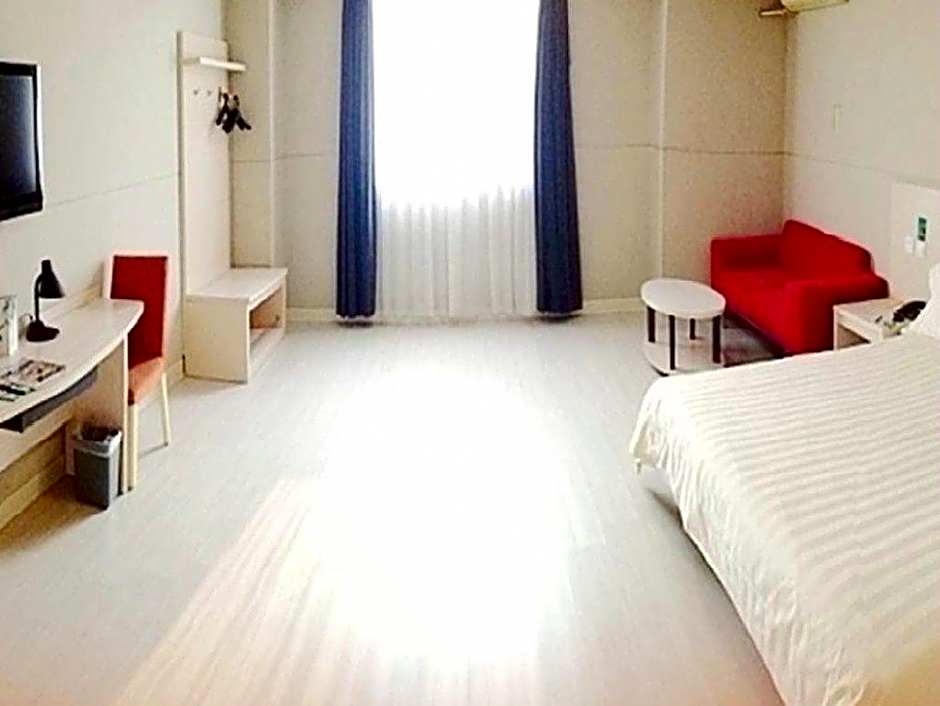 Jinjiang Inn Tianjin Bawei Road Music College