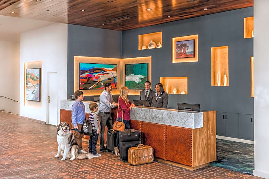 Portola Hotel and Spa