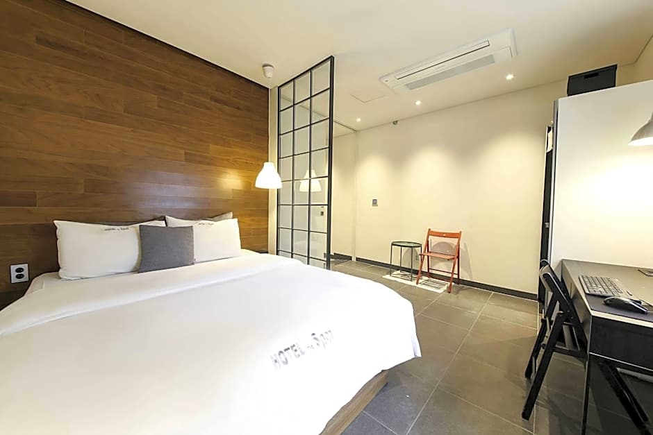 Hotel The Spot