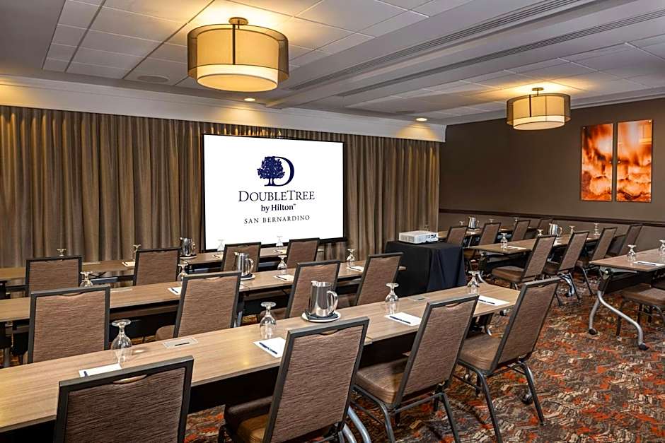 DoubleTree by Hilton San Bernardino