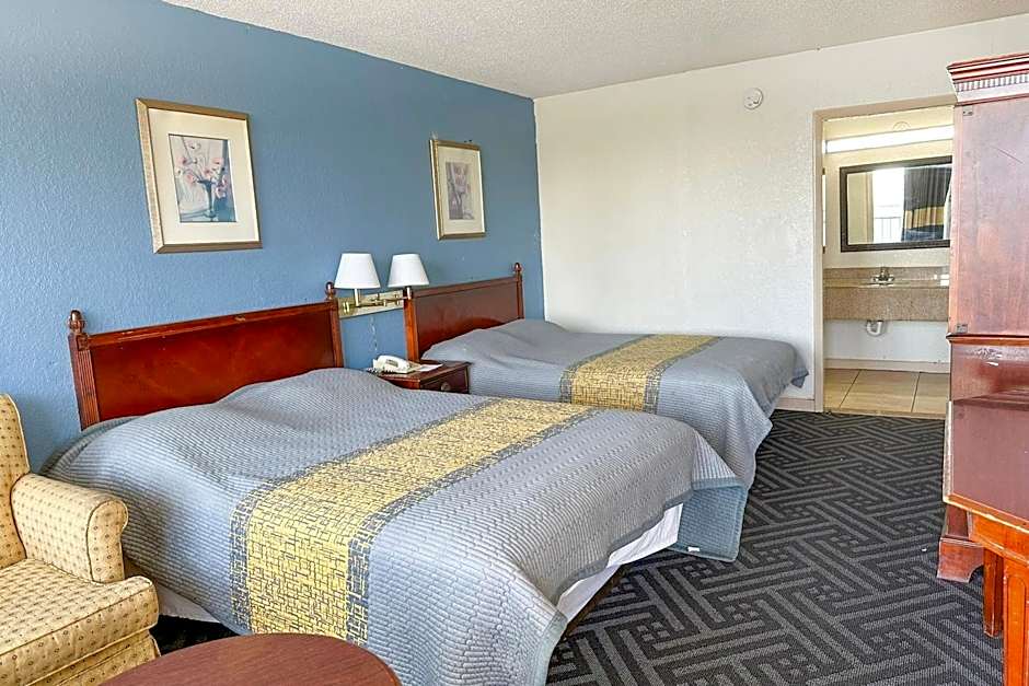 Super Inn & Suites by OYO Milledgeville