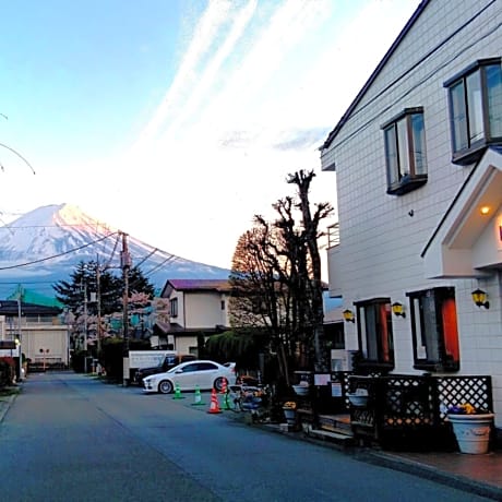 K's House Fuji View - Backpackers Hostel