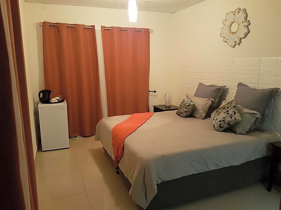 Catembe Beach Lodge