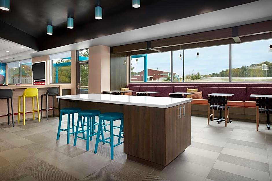 Tru by Hilton Jackson, TN