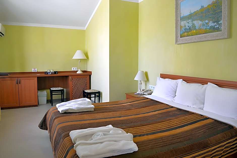 Photo 1 of 2 of Jacuzzi Suite
