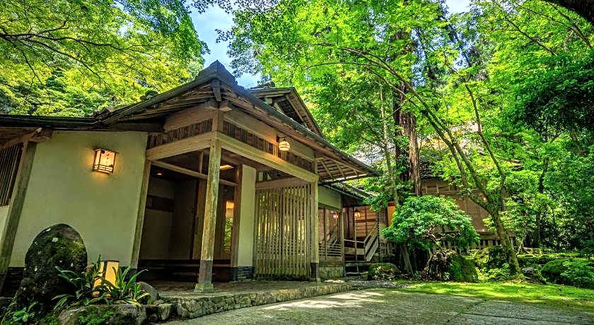 Tsukihitei
