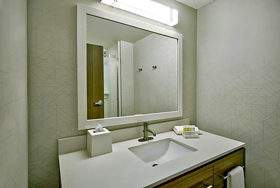 Home2 Suites by Hilton Whitestown Indianapolis NW
