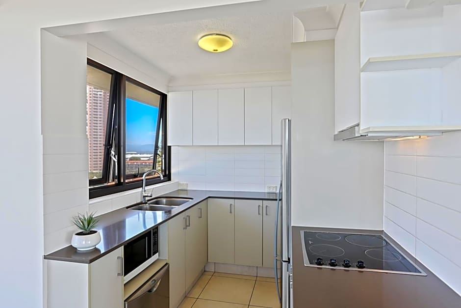 Boulevard North Holiday Apartments