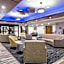 Comfort Inn & Suites Pittsburgh Fox Chapel