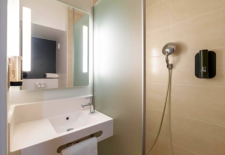 B&B HOTEL LYON Centre Perrache Berthelot