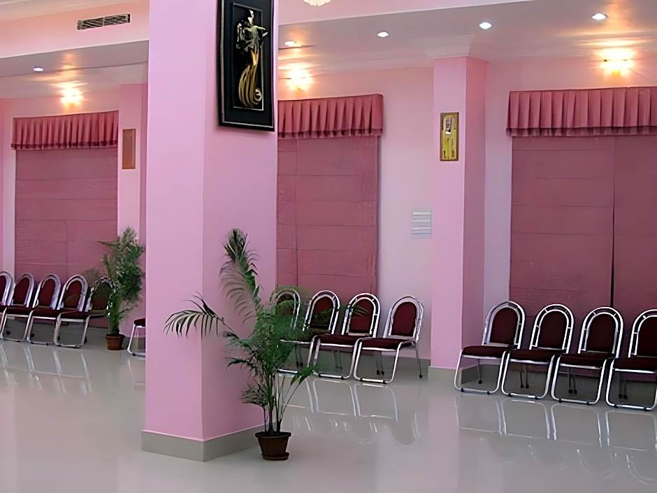 Hotel Ok International