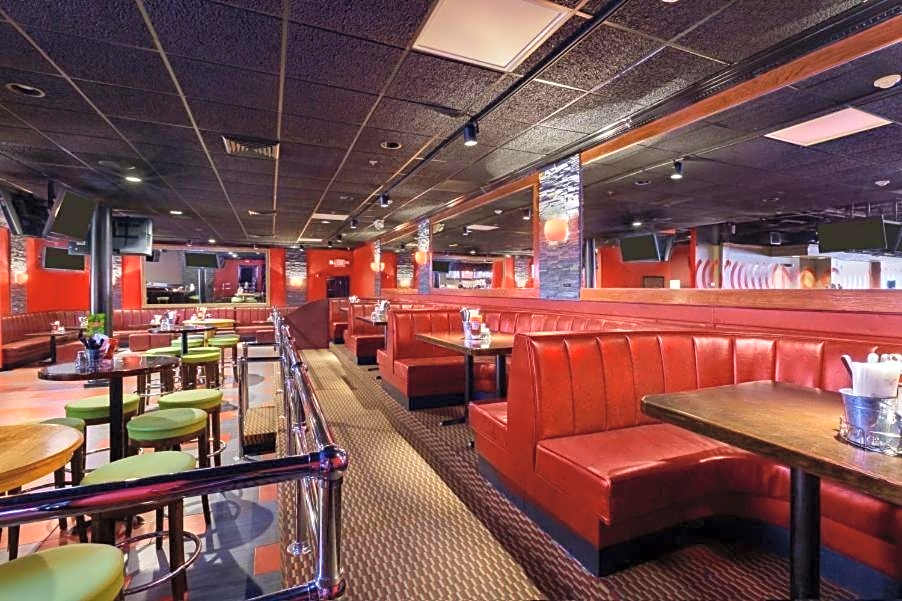 Ramada by Wyndham Rochelle Park Near Paramus