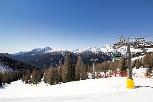 Hotel Excelsior Cimone