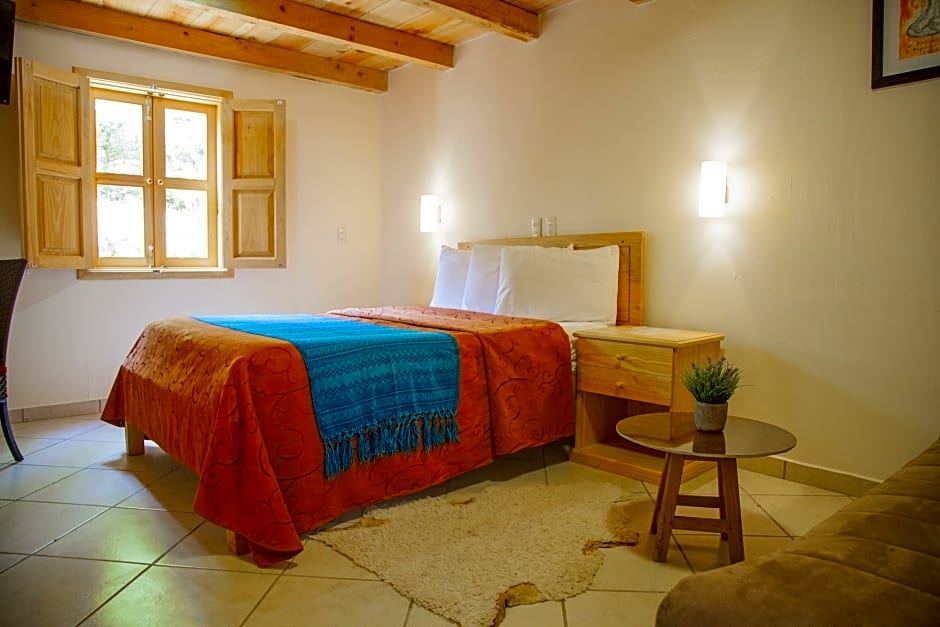 Hotel Adobe & Teja