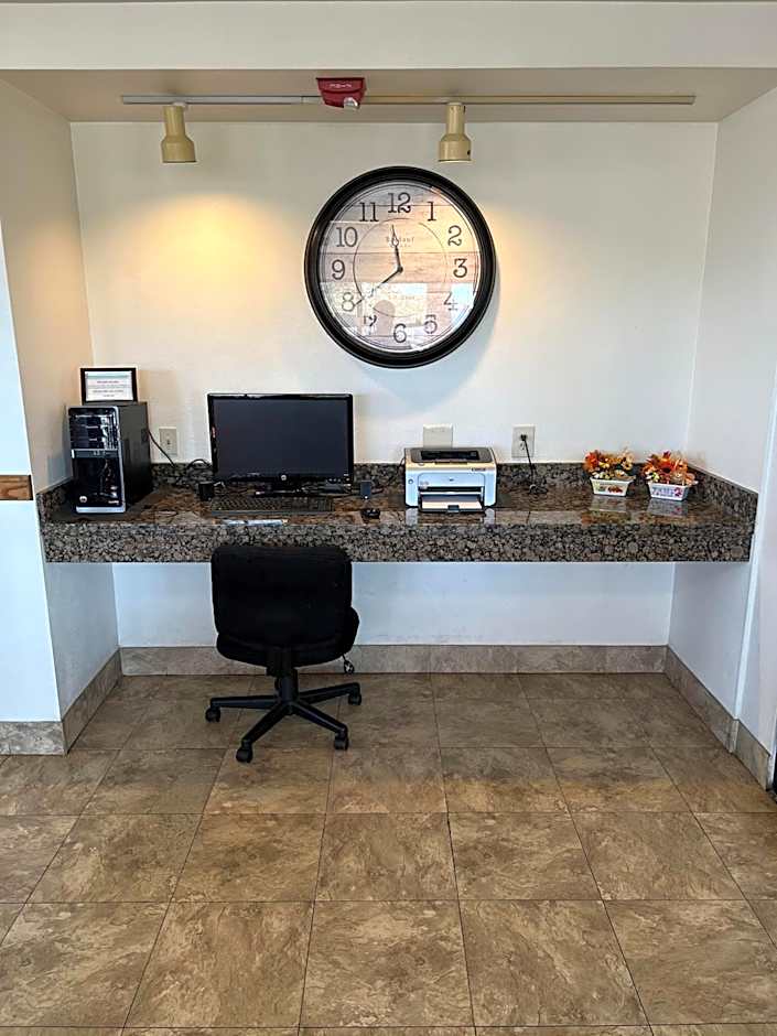 Oquirrh Mountain Inn