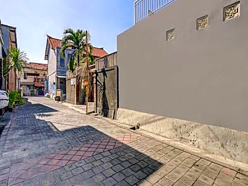 OYO 3958 Pondok Ayu Homestay