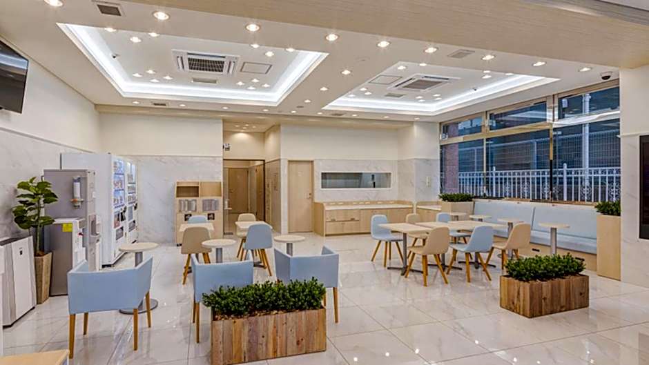 Toyoko Inn Tozai sen Kiba eki 