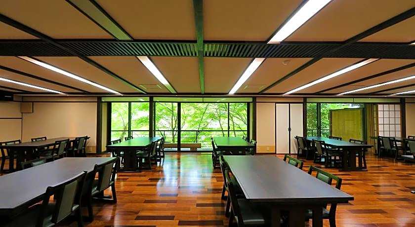 Momijiya Honkan Takao Sansou Ryokan