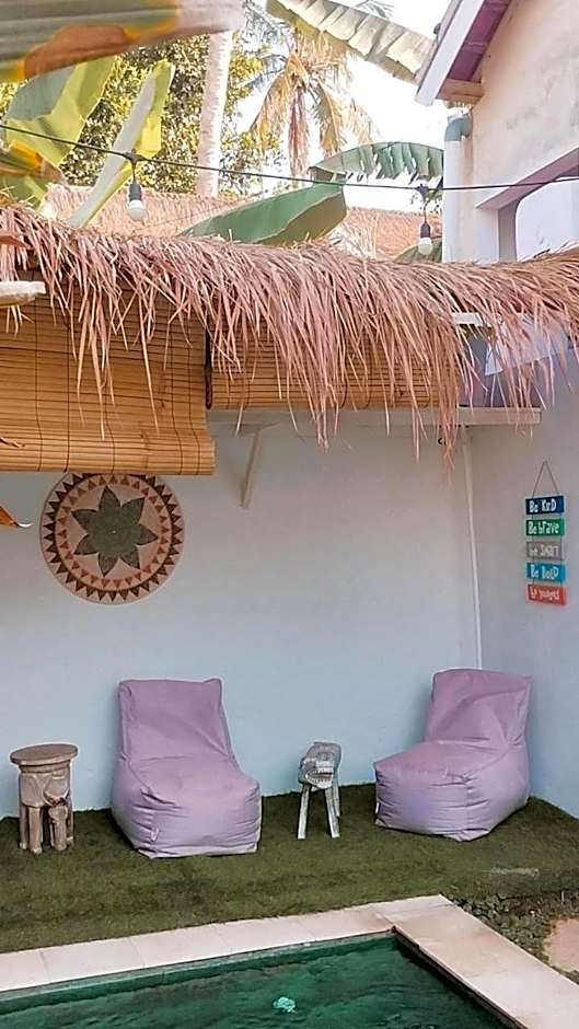 Villa Green House A tropical central 2-BR villa