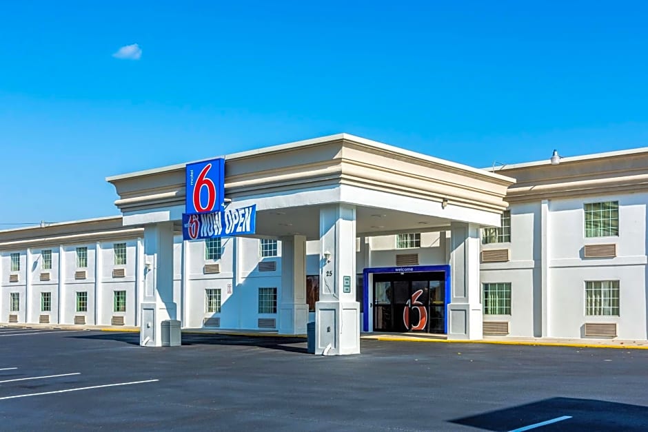 Motel 6-Petersburg, VA - Fort Lee