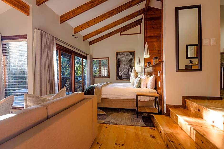 Elephant Hide of Knysna Guest Lodge