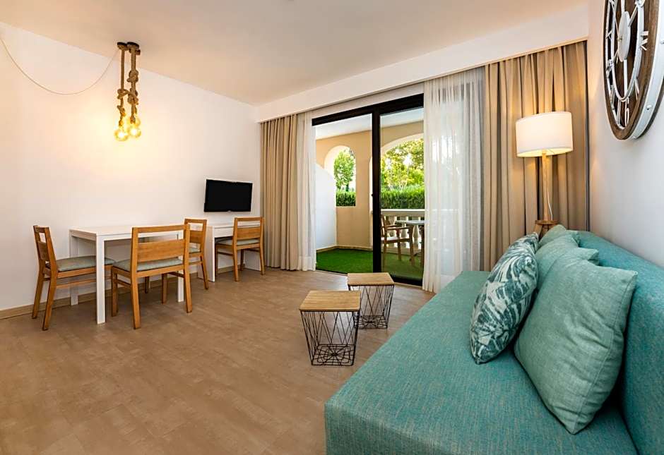 Apartamentos S'Olivera