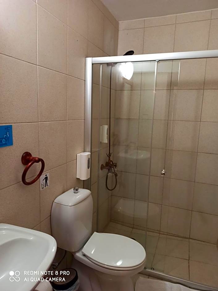 Lefkara Hotel