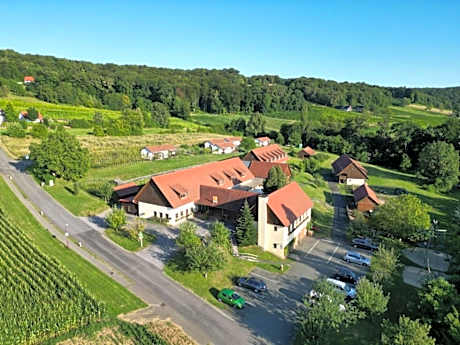 JUFA Hotel Tieschen