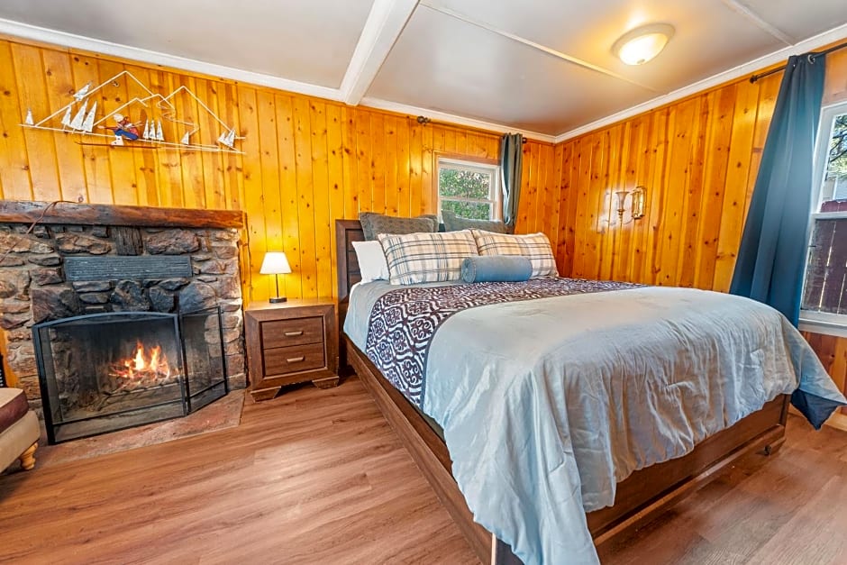 Black Forest Lodge