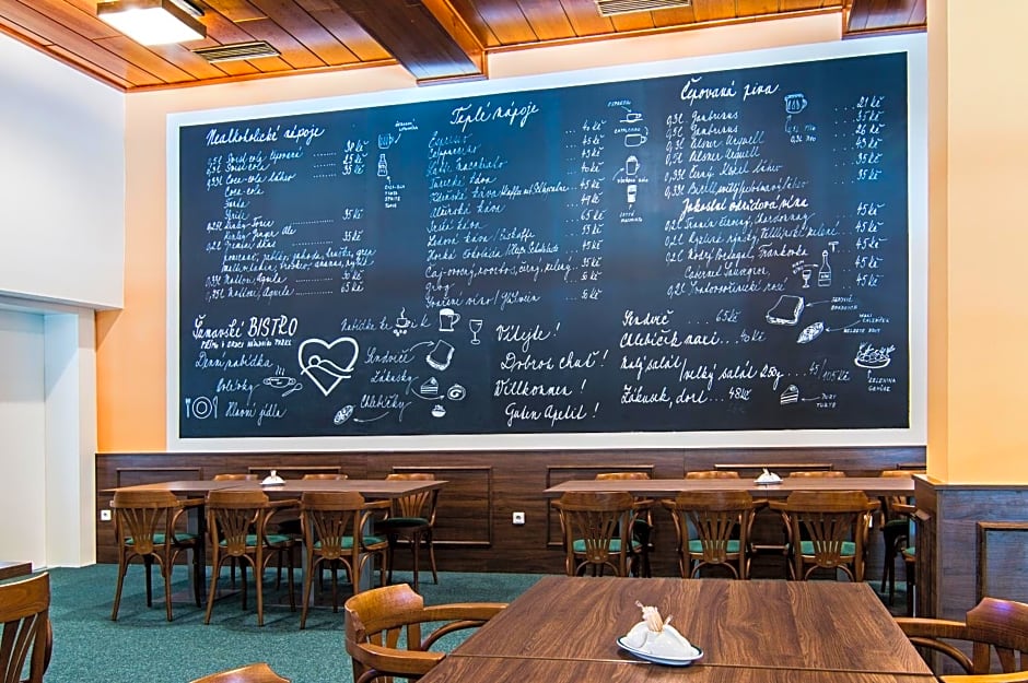 Hotel Srní depandance - Šumava