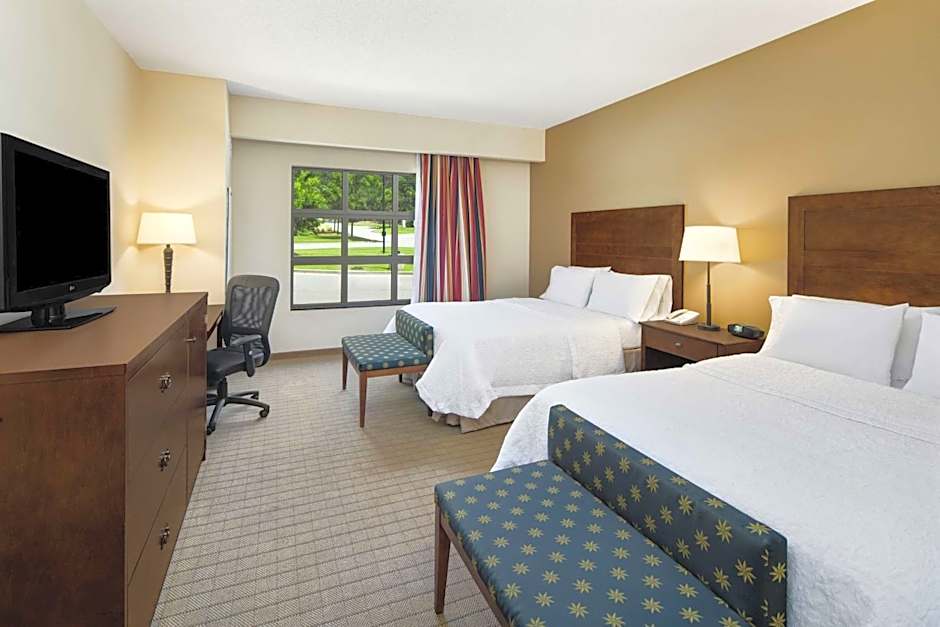 Photo 1 of 4 of 2 Queen Beds, Hearing/Mobility Accessible