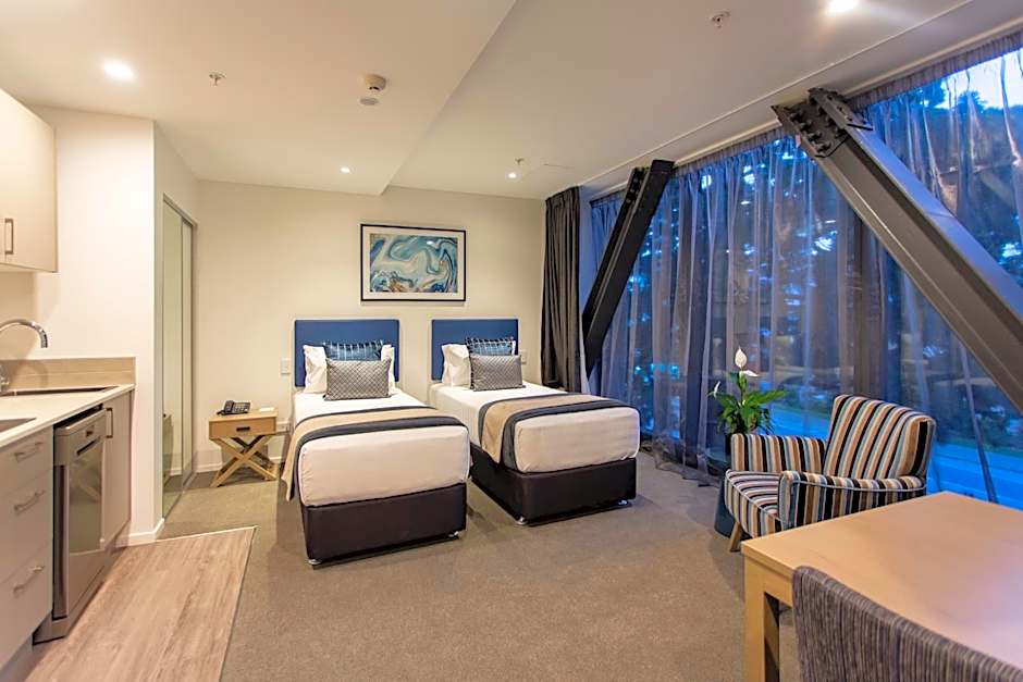 Ramada by Wyndham Queenstown Central