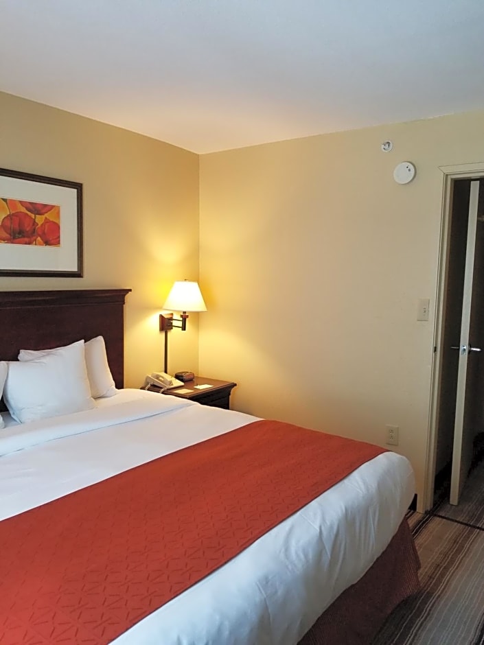 Country Inn & Suites by Radisson, Lexington, VA