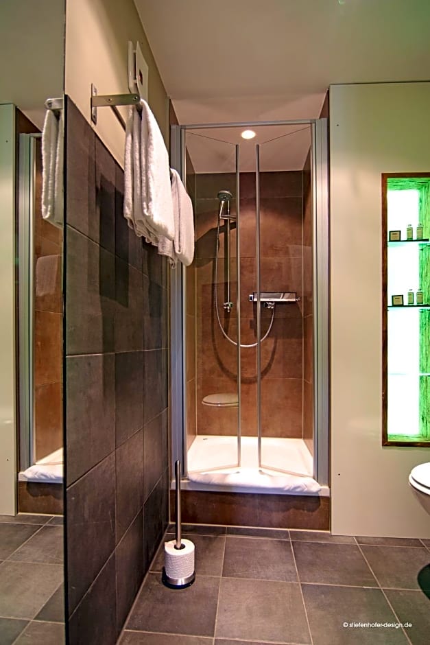 Elements Hotel