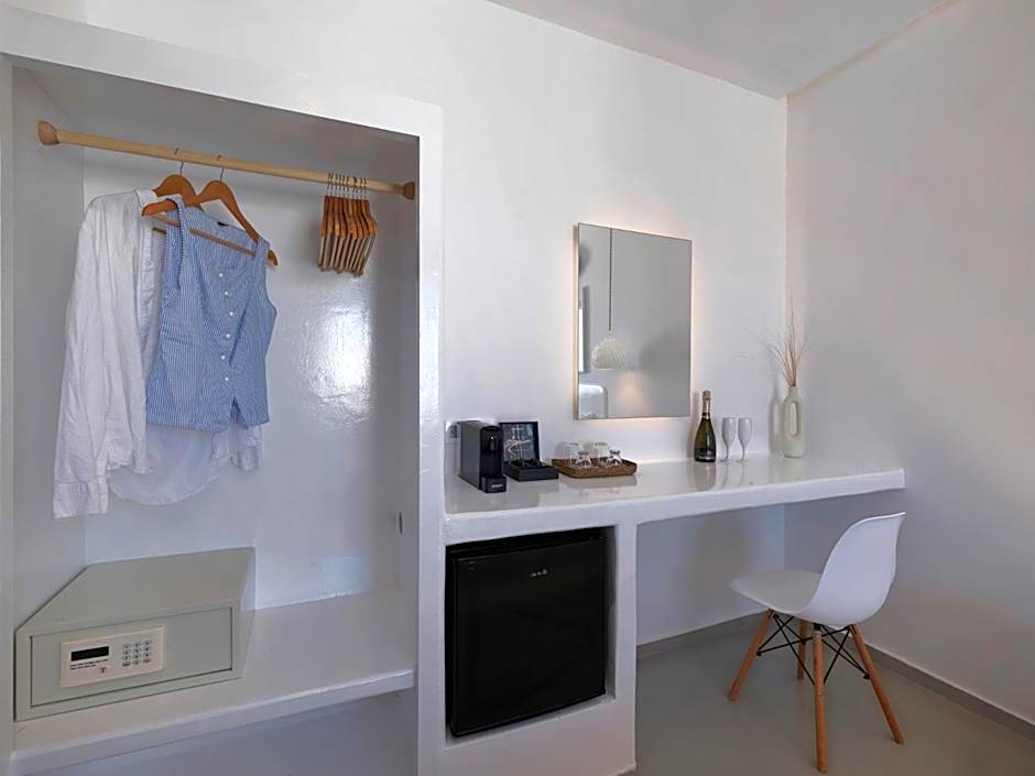 Tatakis Design Hotel, Fira