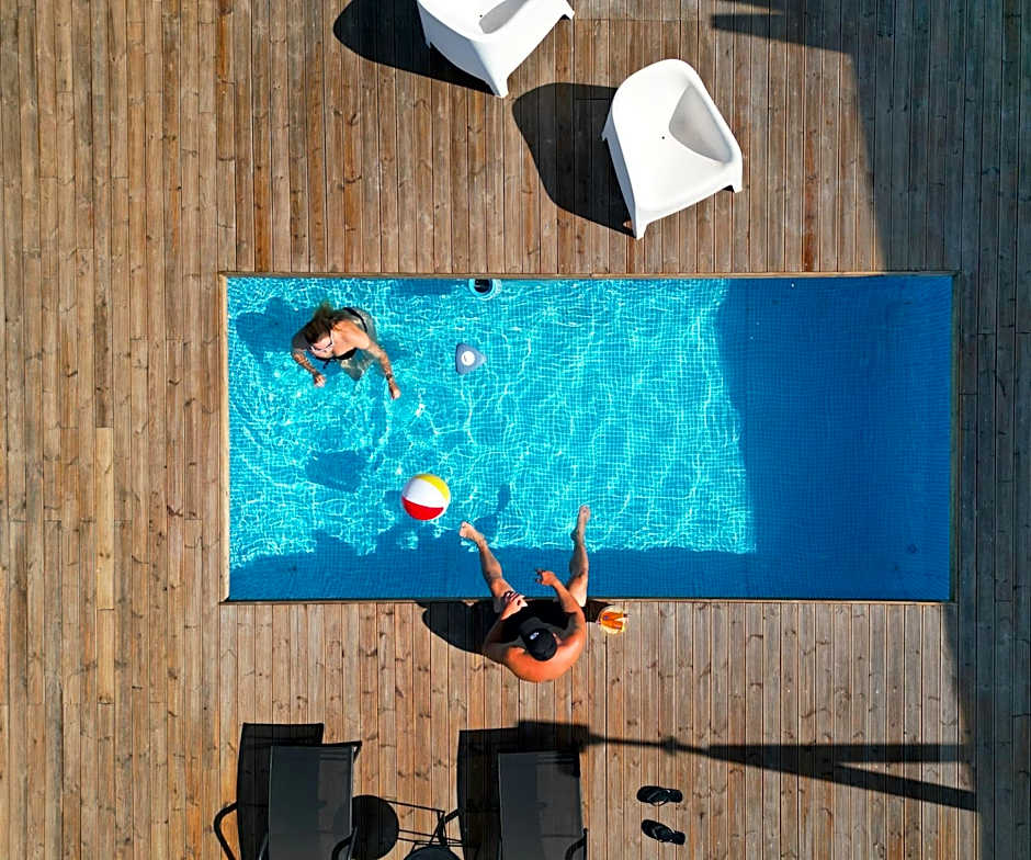 Olive All-Seasons Suites, Panel Hospitality Homes & Villas