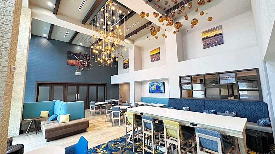 Hampton Inn By Hilton & Suites Weatherford, TX